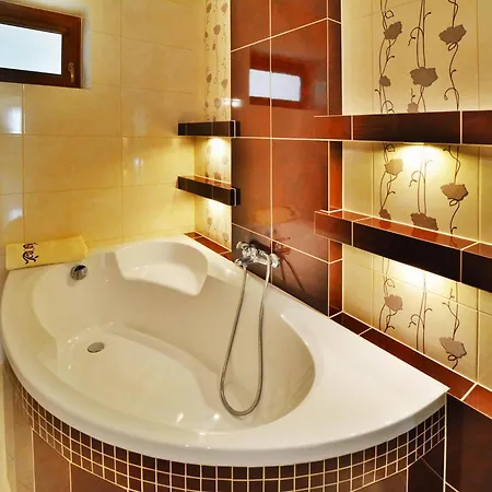 Tatil Evi Large Home, Private Garden Kolobrzeg