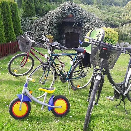 Large Home, Private Garden Tatil Evi