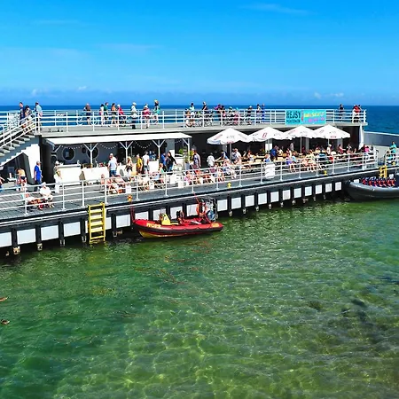 Tatil Evi Large Home, Private Garden Kolobrzeg