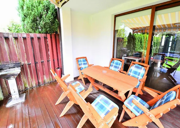 Large Home, Private Garden